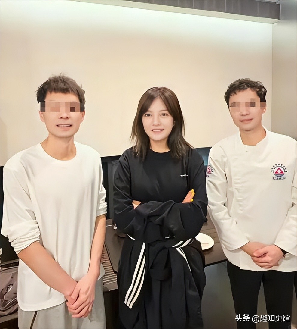 赵薇投资失败经历_赵薇小燕子近况_赵薇现在还在娱乐圈吗