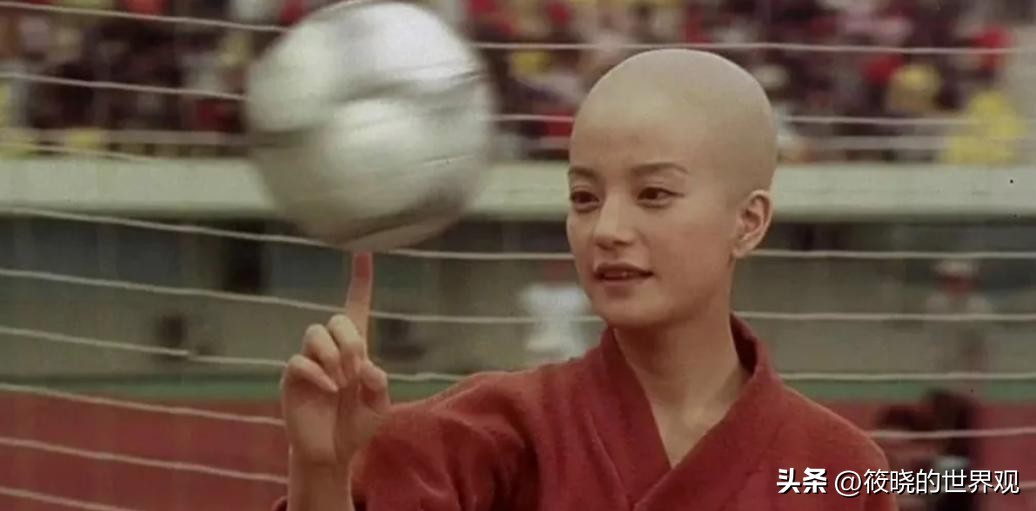 赵薇现在还在娱乐圈吗_赵薇被封杀原因分析_赵薇小燕子近况