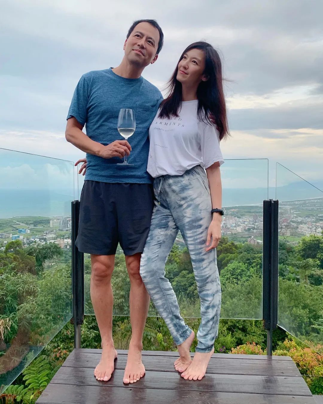 林熙蕾退出娱乐圈了吗_林熙蕾 性感女神 90年代娱乐圈